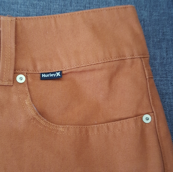 Hurley mini skirt - Picture 3 of 10